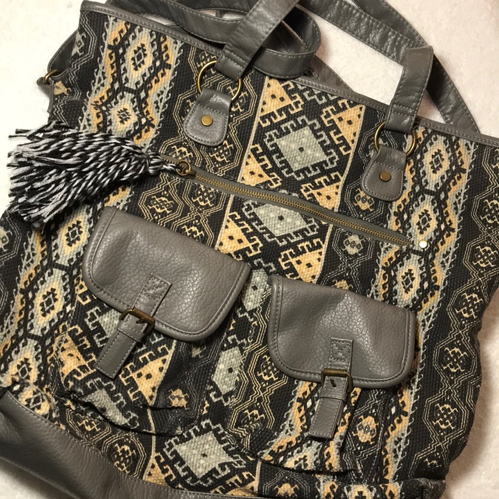 T-Shirt & Jeans Very Large Handbag/Tote